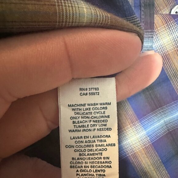 Perry Ellis Long Sleeve Flannel Shirt - Medium - Picture 7 of 7